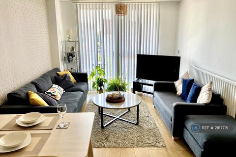 2 bedroom flat to rent, Longleat Avenue, Birmingham, B15