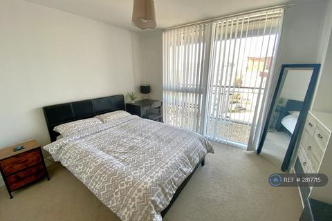 2 bedroom flat to rent, Longleat Avenue, Birmingham, B15