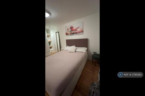 2 bedroom flat to rent, Cannon Street Road, London, E1