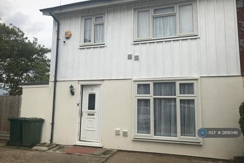 3 bedroom semi-detached house to rent, Laburnum Way, Staines-Upon-Thames, TW19