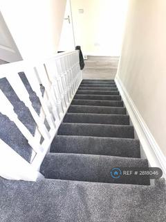 3 bedroom semi-detached house to rent, Laburnum Way, Staines-Upon-Thames, TW19