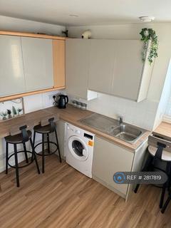 3 bedroom flat to rent, Cockenzie, Prestonpans, EH32