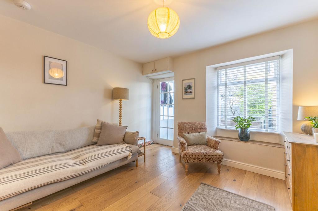 Kitchen / living room