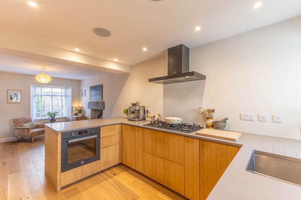 Kitchen / living room