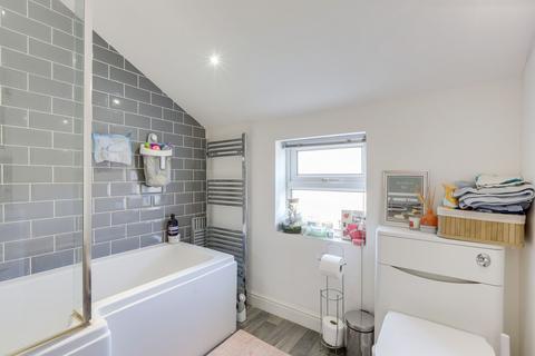 3 bedroom detached house for sale, East Street, Nottingham NG10