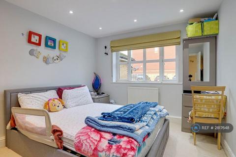 2 bedroom flat to rent, Caversham, Reading, RG4