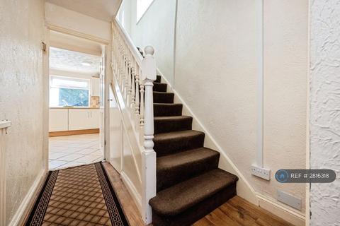 undefined, Downlands, Luton, LU3
