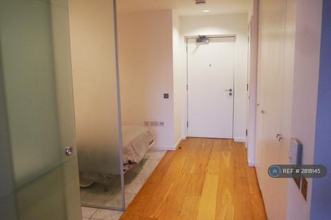 undefined, Fairmont Avenue, London, E14