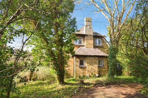 3 bedroom detached house for sale, Thorley Hill, Bishop's Stortford, Hertfordshire, CM23