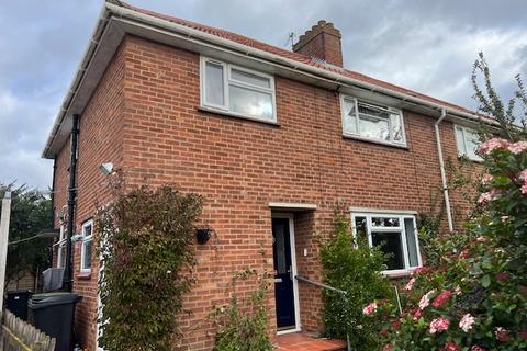 2 bedroom apartment to rent, Willbye Avenue, DISS