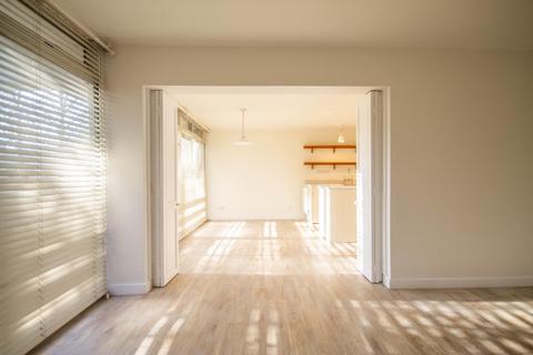 3 bedroom flat to rent, Cavendish Avenue, Cambridge
