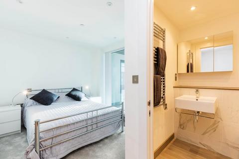 2 bedroom flat for sale, Maritime Walk 1, Ocean Village, SO14