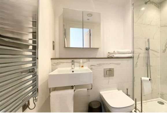 Bathrooom 111111.png