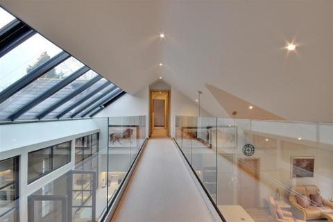 5 bedroom detached house for sale, Kemp Road, Swanland HU14