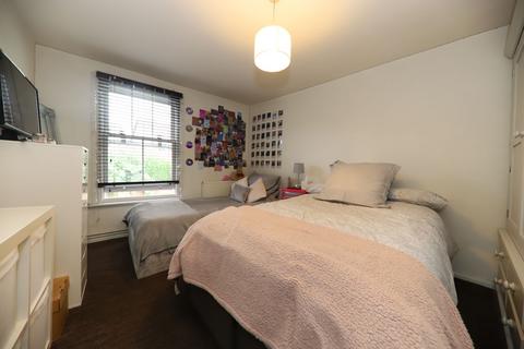 4 bedroom flat to rent, Uxbridge Road, Rickmansworth WD3