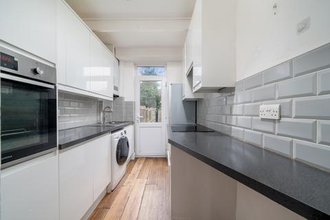 3 bedroom terraced house for sale, Sherwood Avenue, London SW16