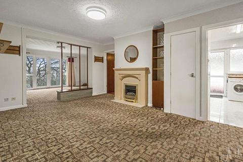 3 bedroom detached bungalow for sale, Bryncatwg, Neath
