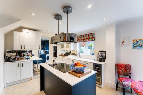 4 bedroom detached house for sale, Mametz Grove, Gilwern, Abergavenny, NP7