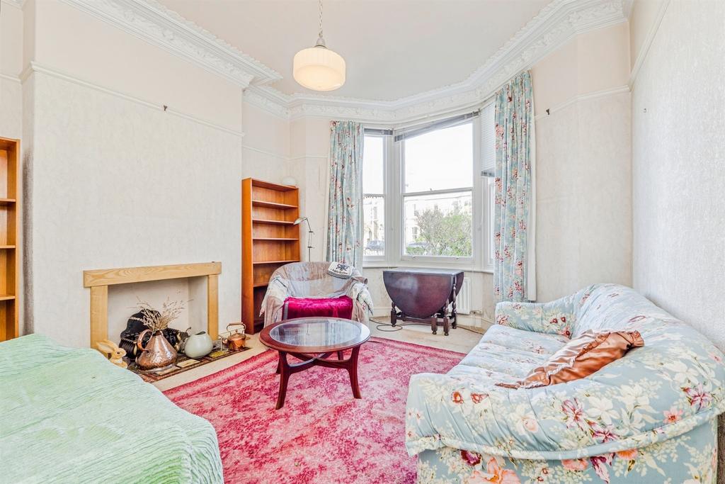House in Cardiff - View 2