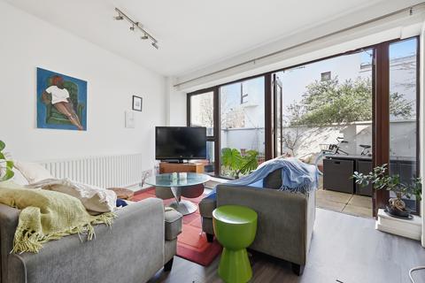 undefined, Tower Hamlets, London E3