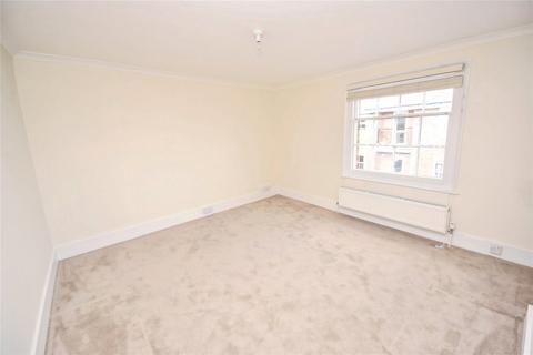 undefined, Crocker Street, Newport, PO30