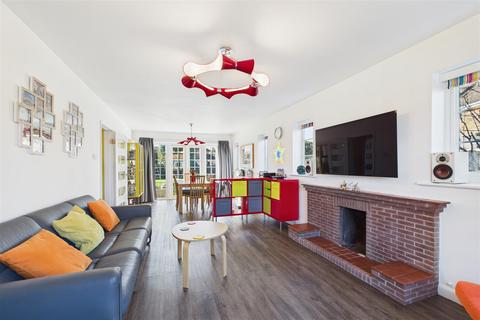 4 bedroom detached house for sale, Windsor Road, Newark