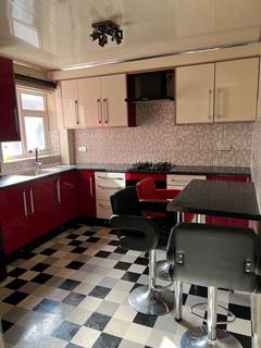 2 bedroom flat to rent, Main Street, Humberstone LE5
