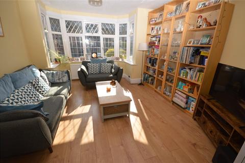 undefined, Cutenhoe Road, Luton, Bedfordshire, LU1