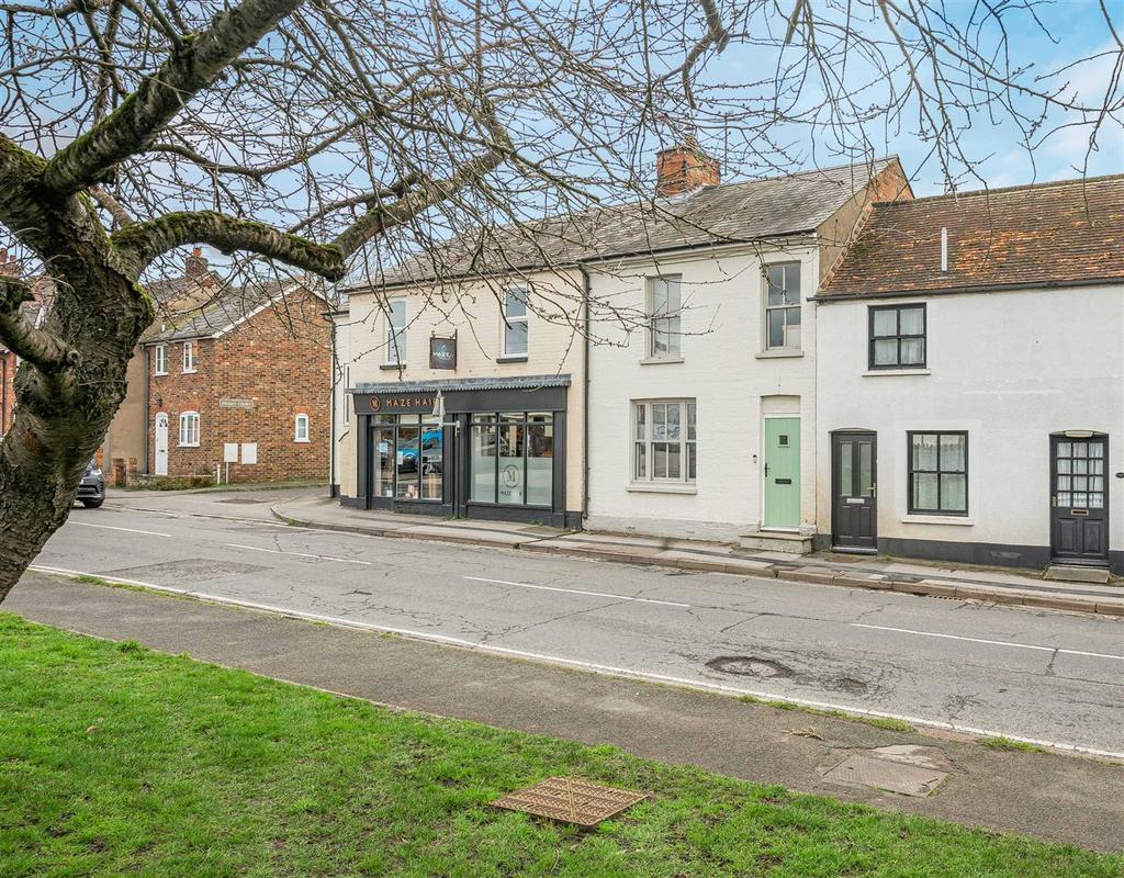 22 74762.jpg