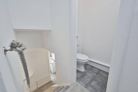 1 bedroom flat to rent, Edbrooke Road, Maida Vale, London, W9