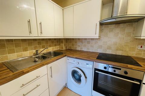 undefined, Raven Close, Colindale NW9