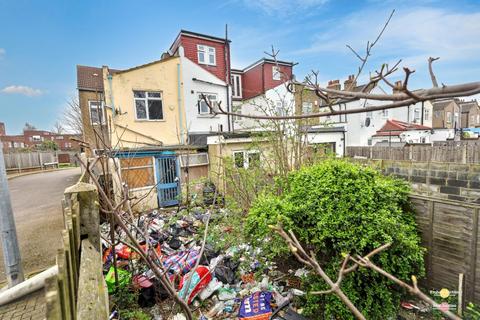 undefined, Lyndhurst Road, London N18