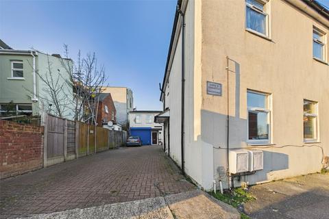2 bedroom apartment to rent, Halimote Road, Aldershot, Hampshire, GU11