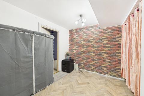 2 bedroom apartment to rent, Halimote Road, Aldershot, Hampshire, GU11