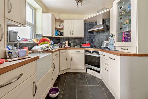 2 bedroom terraced house for sale, Dewsland Street, Milford Haven SA73