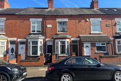 2 bedroom terraced house for sale, Turner Road, Leicester LE5