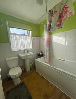 1 bedroom in a house share to rent, Baxter Road, London
