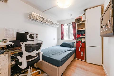 undefined, Holly Court, Greenwich Millennium Village, London, SE10