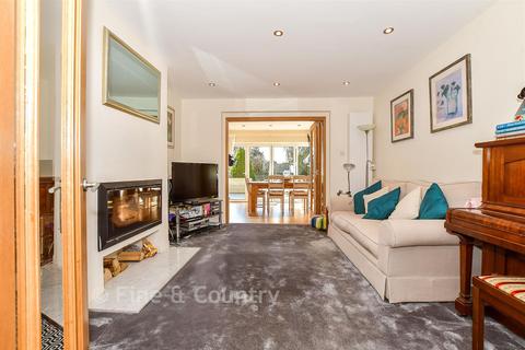 undefined, Bartholomew Close, Hythe, Kent