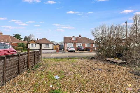2 bedroom bungalow for sale, Lyndale Road, Southampton SO31