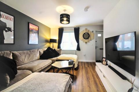 2 bedroom semi-detached house for sale, Barcelona Boulevard, Stoke Mandeville