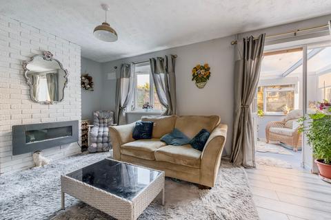 1 bedroom semi-detached bungalow for sale, Willow Close, Brandon IP27