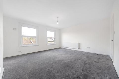 2 bedroom flat to rent, Norwood High Street, West Norwood, SE27