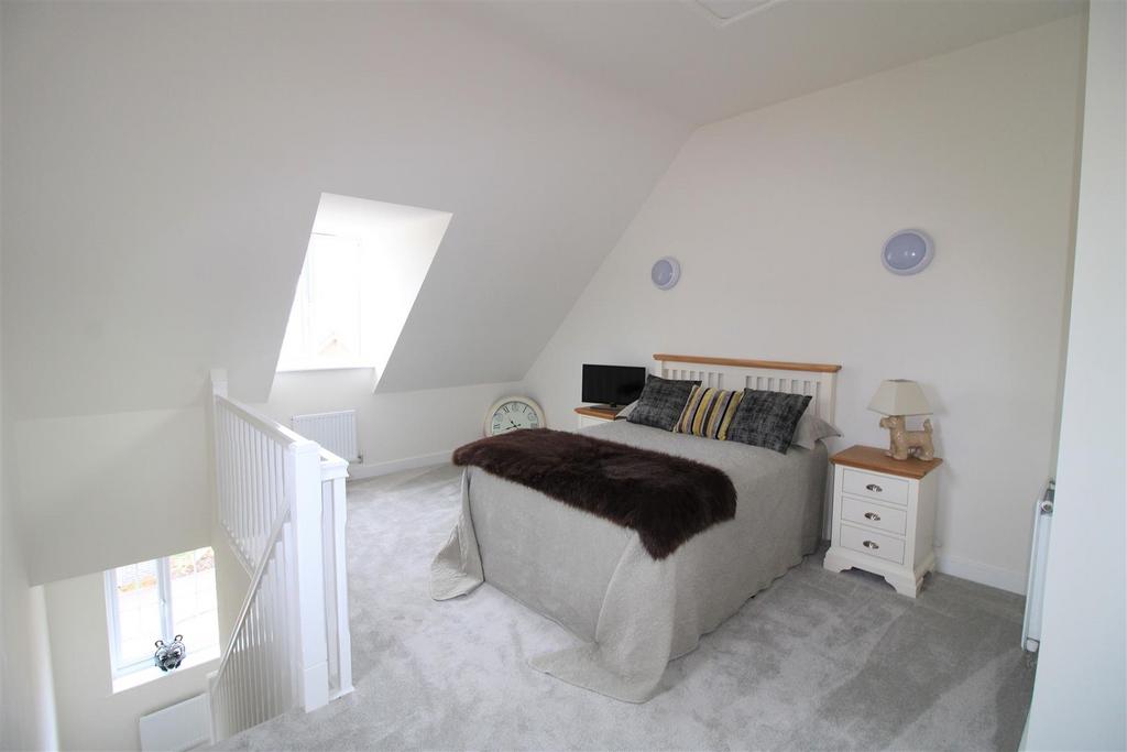 Principal Bedroom.jpg