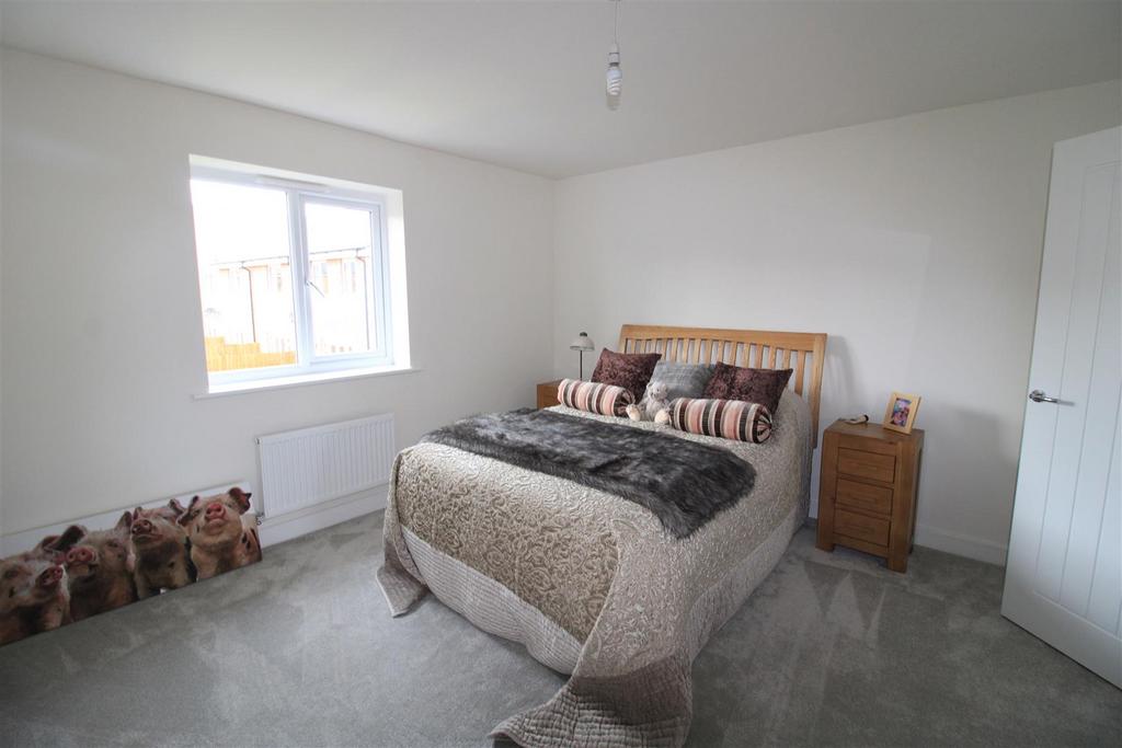 Bedroom 2.jpg