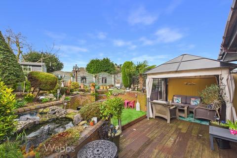 3 bedroom semi-detached house for sale, Thornes Croft, Lichfield WS9