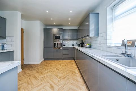 3 bedroom detached house for sale, Andrews Drive, Langley Mill, Nottingham
