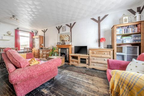 3 bedroom house for sale, Havant Road, Hampshire PO2