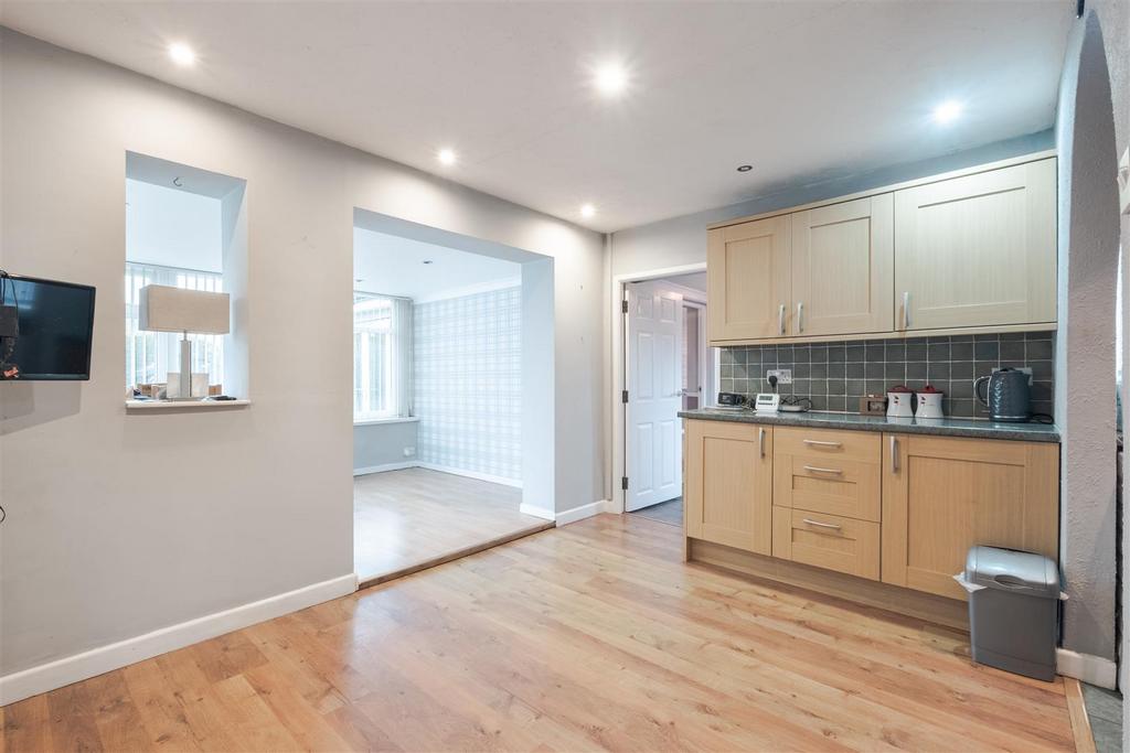11 Kestrel Drive (13 of 22).jpg