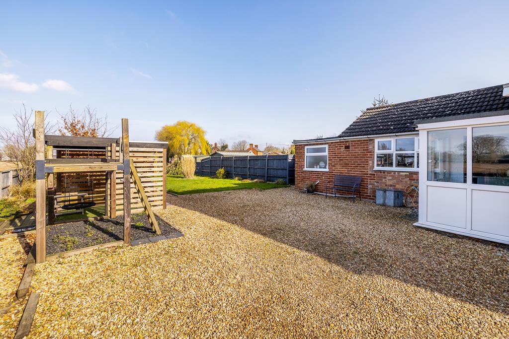 156 High Road (Spalding)-12.jpg